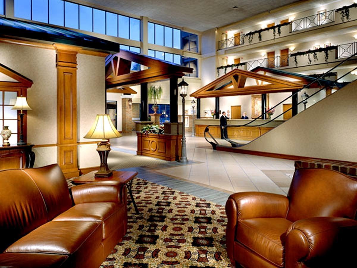 Holiday Inn Memphis-University Of Memphis By Ihg Экстерьер фото