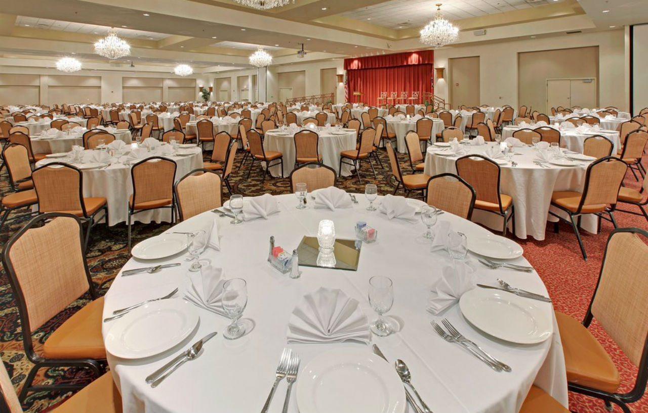 Holiday Inn Memphis-University Of Memphis By Ihg Экстерьер фото